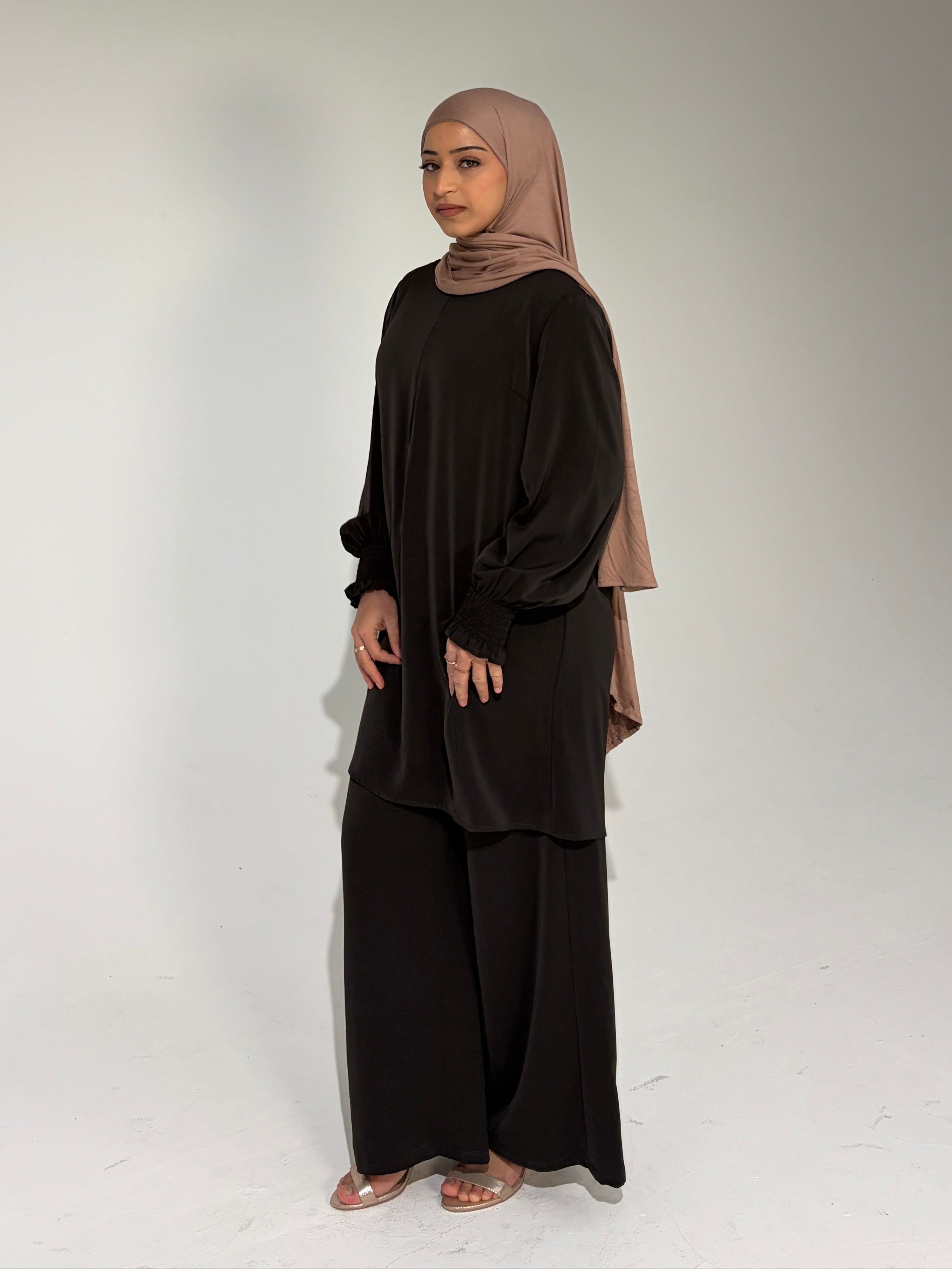 MARIA Nursing friendly invisible zipper Modest Co-Ord Set - Deep Charcoal
