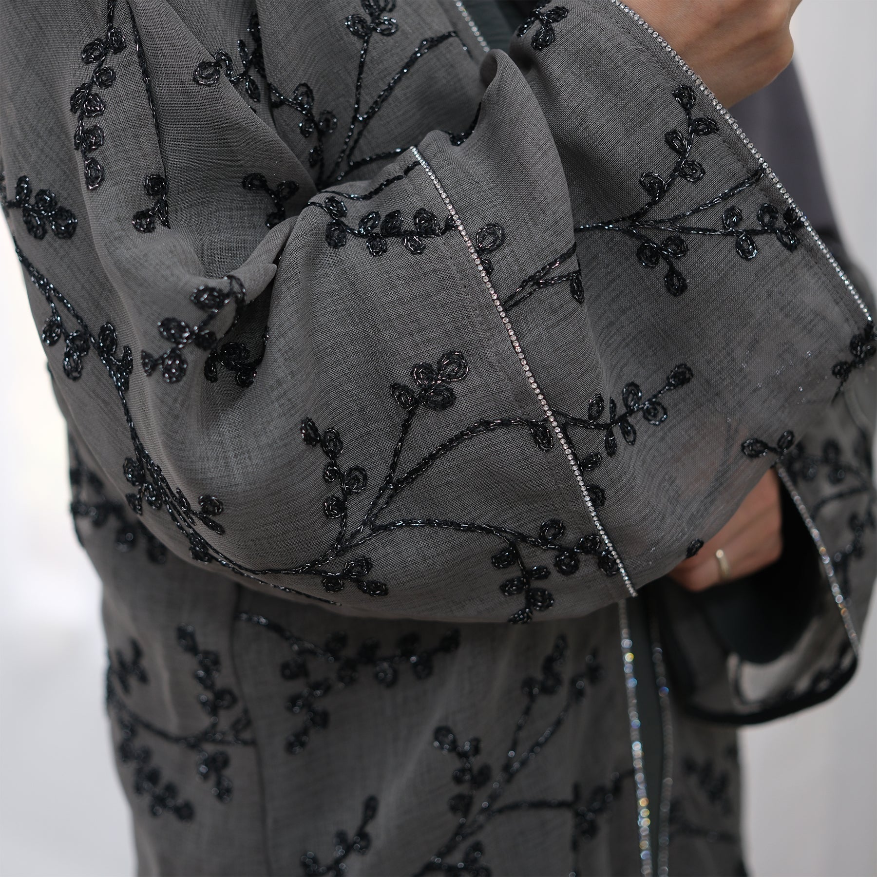 WARDA Premium Embellished Long Sleeve Outer and Long Sleeve Inner Abaya Dress Set - Grey